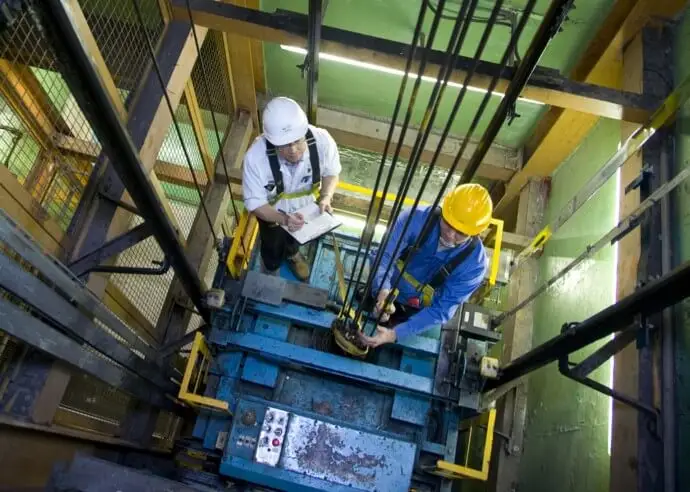 Lift service technician